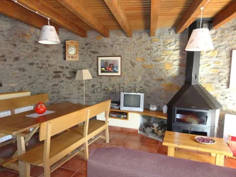Maison 100 m² à Montferrer i Castellbò