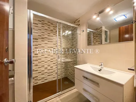 Pis de 105 m² a Alacant