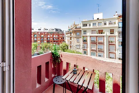 Wohnung 107 m² in Madrid