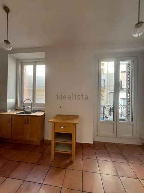 Wohnung 92 m² in Madrid