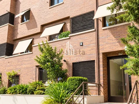 Wohnung 118 m² in Madrid