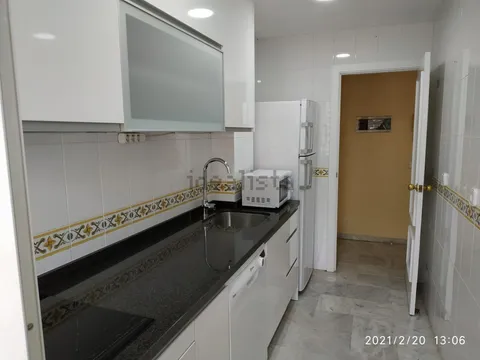 Pis de 80 m² a Dos Hermanas