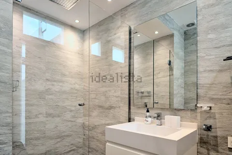 Haus 240 m² in Marbella