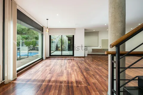 Casa de 255 m² a Sant Cugat del Vallès (2/37)
