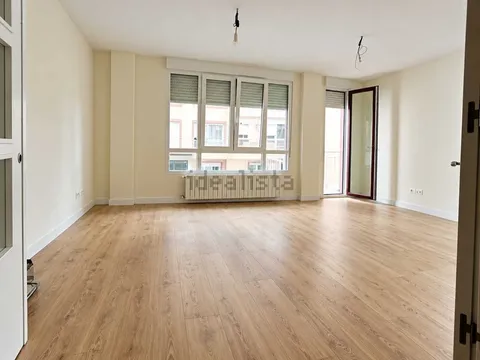 Piso de 90 m² en Santander