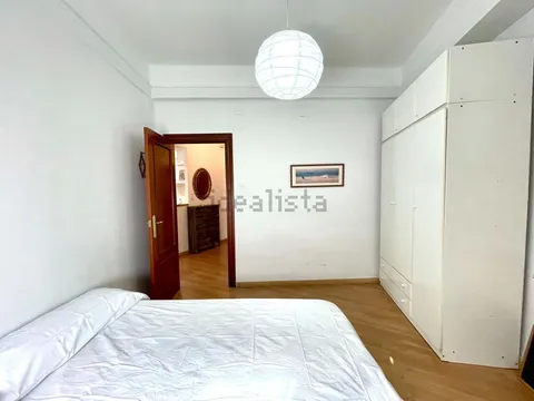 Wohnung 76 m² in Valencia