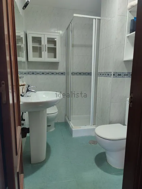 Room for rent, Zamora