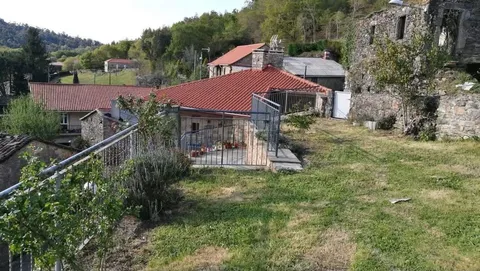 Casa de 150 m² en Cerdedo Cotobade
