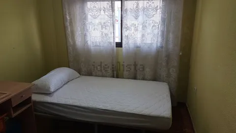 Pis de 85 m² a Còrdova