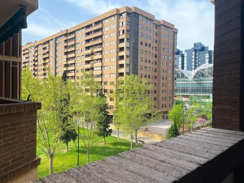 Piso de 108 m² en Zaragoza