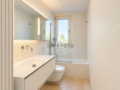 Wohnung 130 m² in Valencia