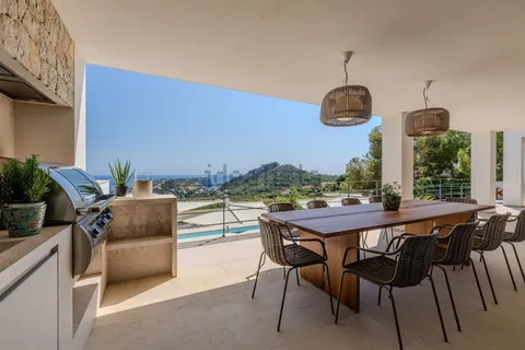 House 482 m² in Andratx
