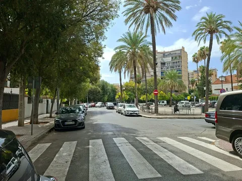 Room for rent, Seville