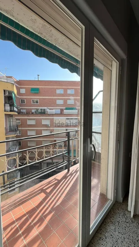 Piso de 120 m² en Granada