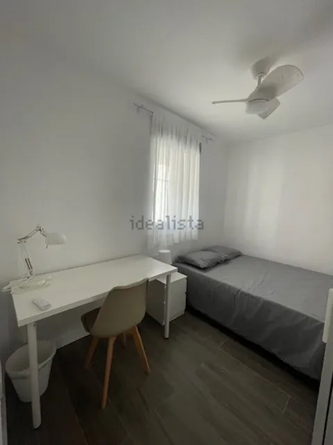 Chambre à louer, Valence