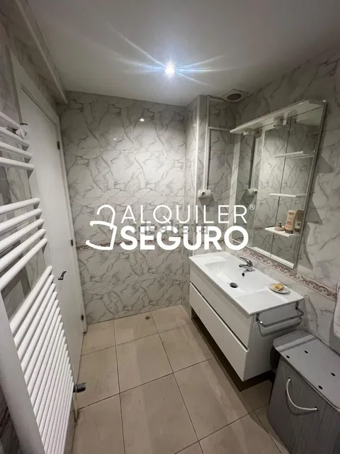 Wohnung 70 m² in Madrid