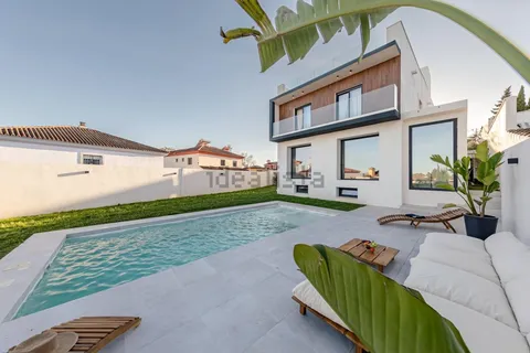 Casa 320 m² a Mairena del Aljarafe