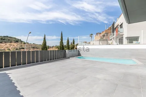 Casa 344 m² a Tiana