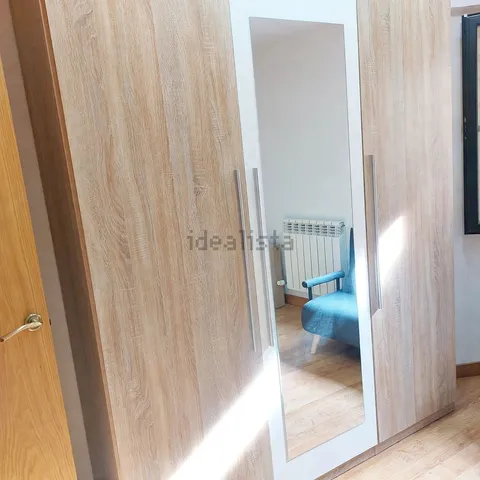 Room for rent, Tafalla