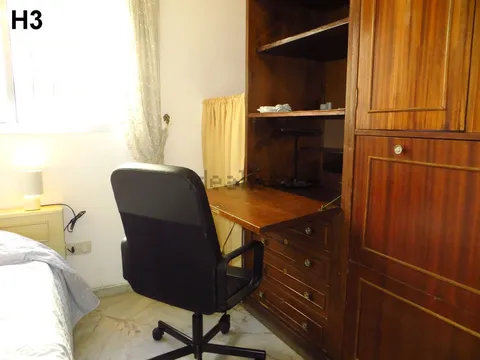 Room for rent, Seville