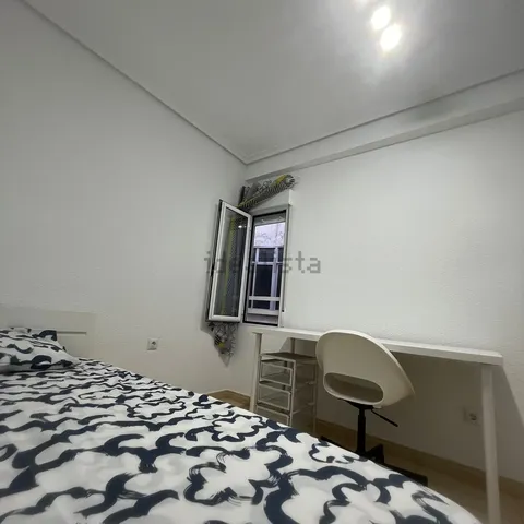 Habitació de lloguer, Elx