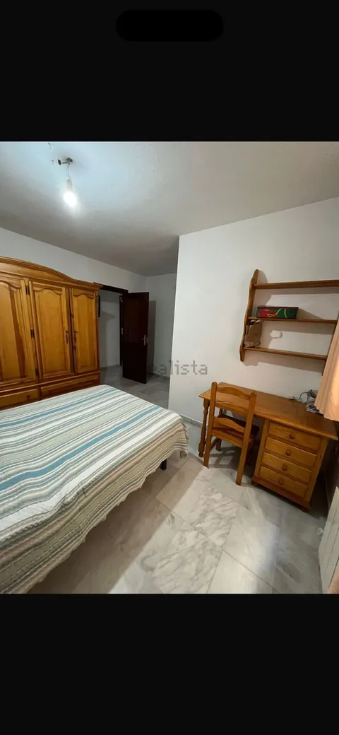 Piso de 100 m² en Granada