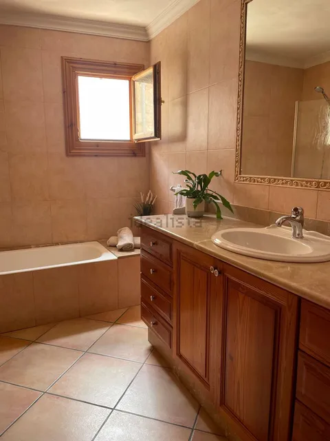 Piso de 350 m² en Petra