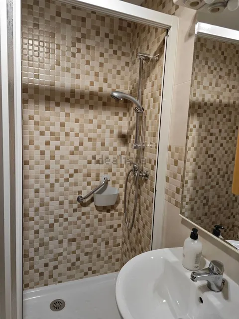 Room for rent, Salamanca (3/6)