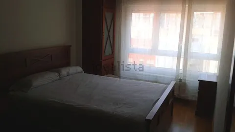 Pis de 70 m² a Gijón (2/8)