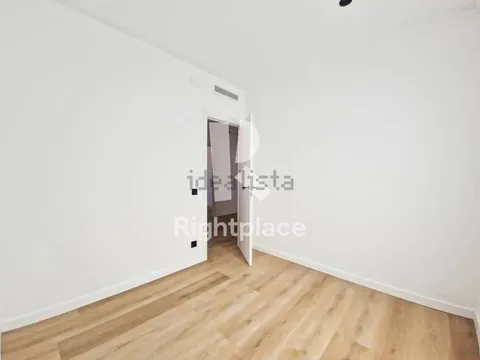 Квартира 79 м² в Барселоне