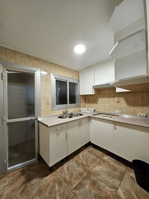 Habitació de lloguer, Canovelles (3/4)