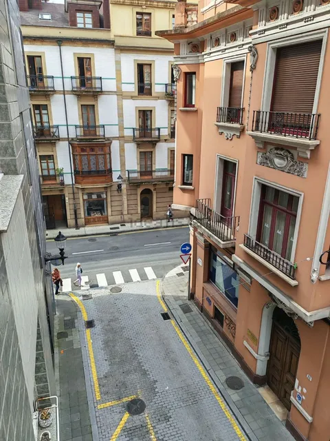Pis de 64 m² a Gijón