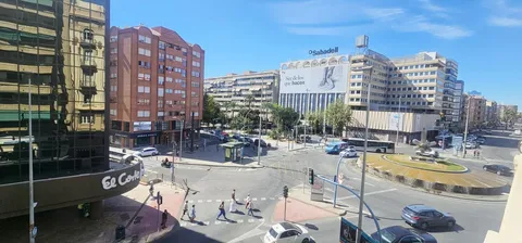 Pis de 105 m² a Alacant