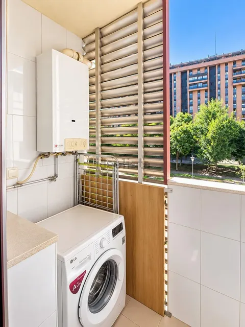 Wohnung 95 m² in Valencia