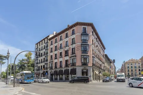 Wohnung 140 m² in Madrid