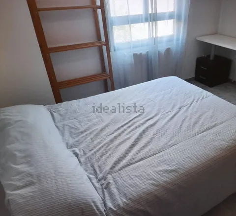 Chambre à louer, Cáceres