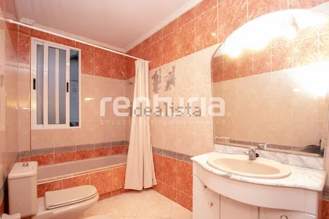 Wohnung 95 m² in Valencia