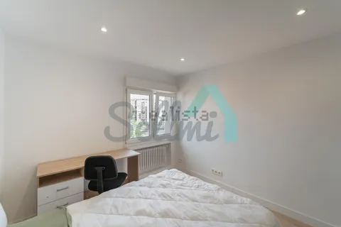 Pis de 104 m² a Oviedo