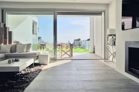 Haus 240 m² in Marbella
