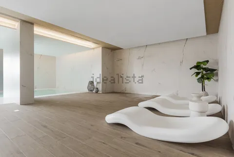 Appartamento 214 m² a Estepona