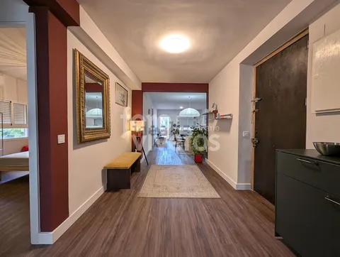 Wohnung 131 m² in Valencia