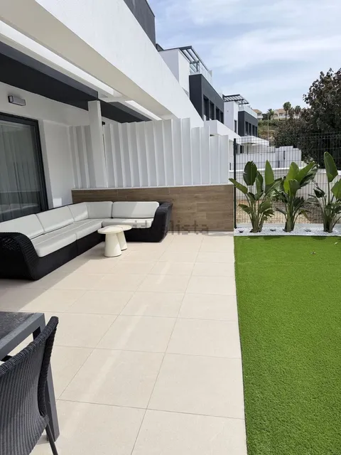 Maison 210 m² à Estepona