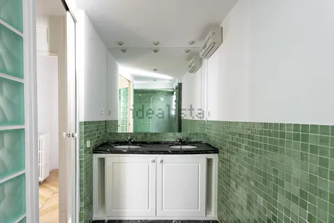 Wohnung 140 m² in Madrid