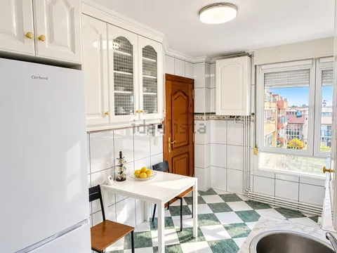 Pis de 78 m² a Los Corrales de Buelna