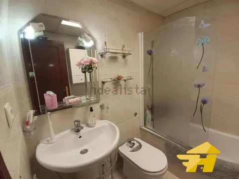 Pis de 85 m² a Còrdova