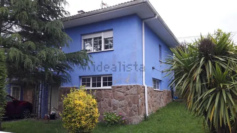 Casa de 160 m² en Castrillón
