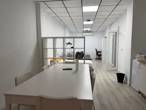 Pis de 68 m² a Almeria
