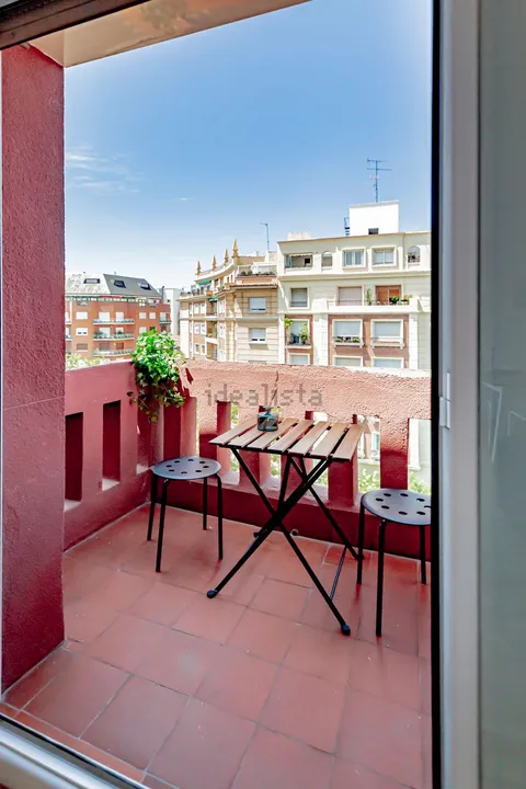 Wohnung 107 m² in Madrid
