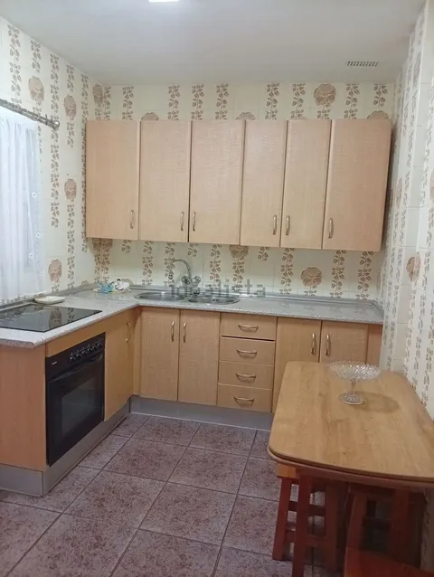 Habitació de lloguer, Antequera