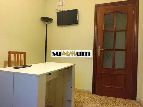Pis de 110 m² a Salamanca (2/19)